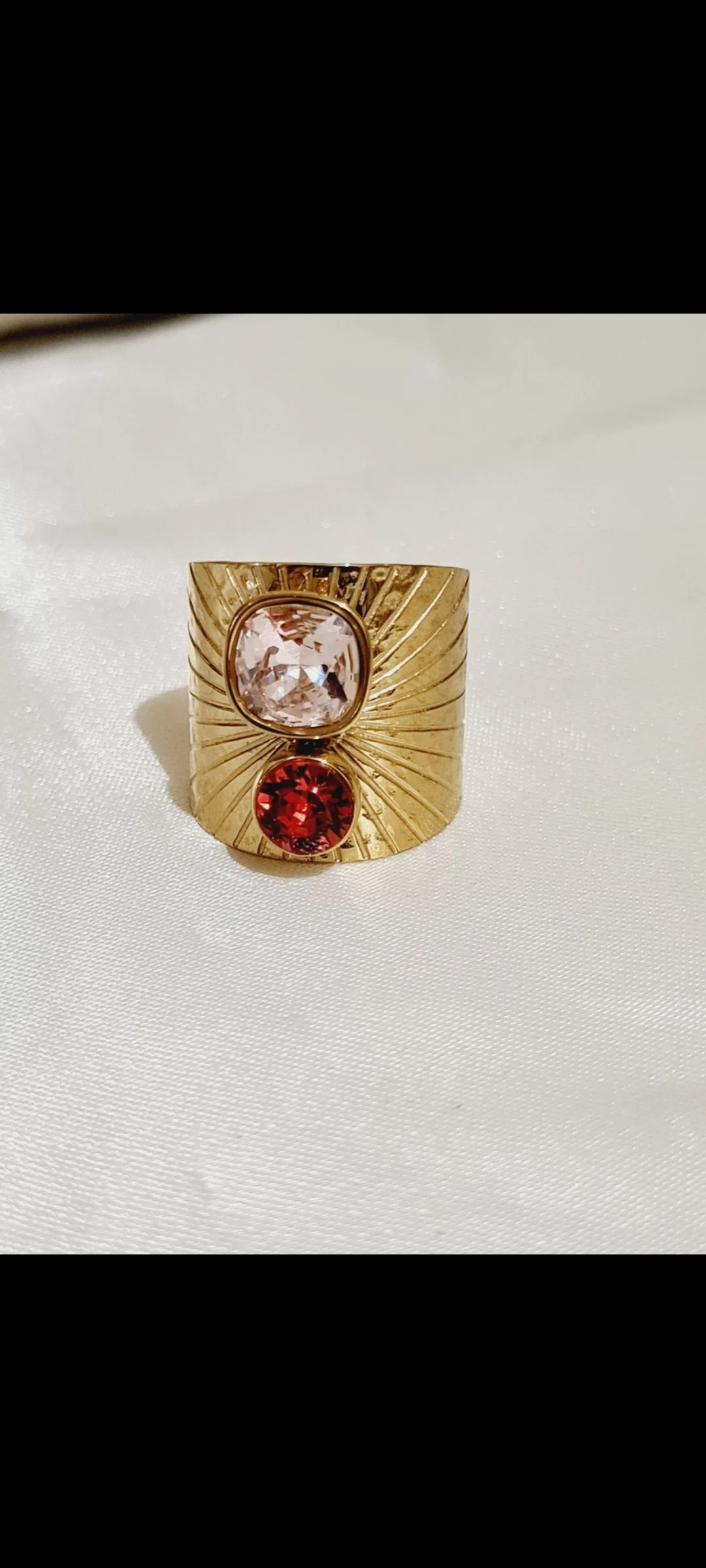 Bague ajustable Bohm cristaux Swarovski roses